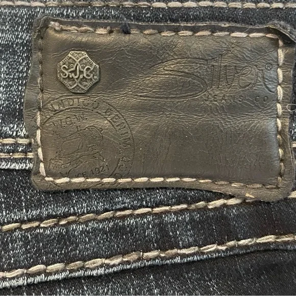 Silver Women’s Jeans - Picture 6 of 8